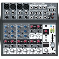 BEHRINGER 1202 - малошумящий микшерный пульт